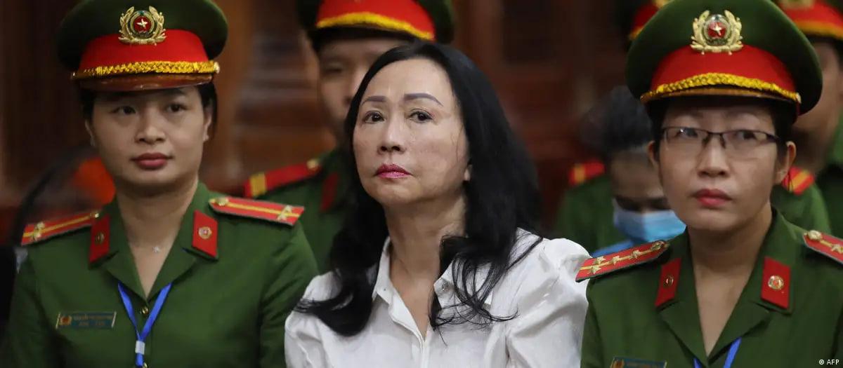 Одну из богатейших предпринимательниц Вьетнама приговорили к смертной казни за мошенничество