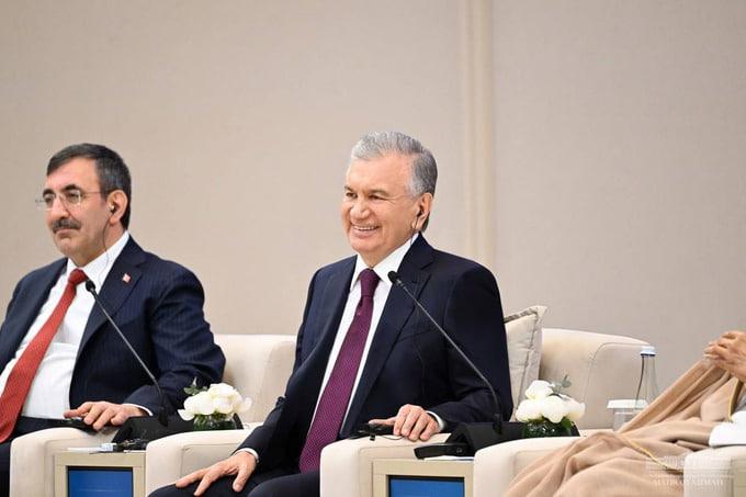 Узбекистан доведет долю ВИЭ до 40%, — Шавкат Мирзиёев