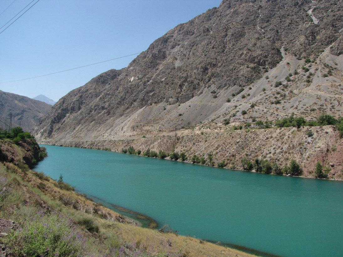 Объем воды в реках Амударья и Сырдарья будет высоким в этом году, — министр водного хозяйства