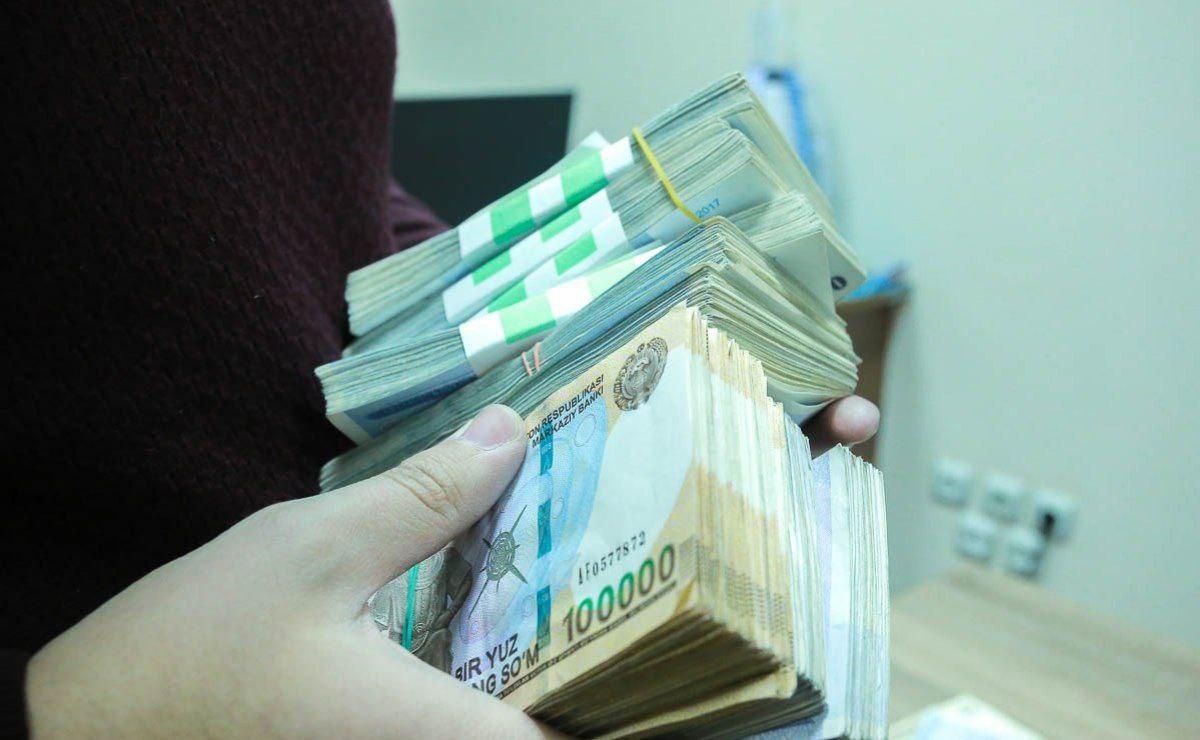 В Кашкадарье сотрудники банка оформили кредиты на 12 граждан и присвоили деньги