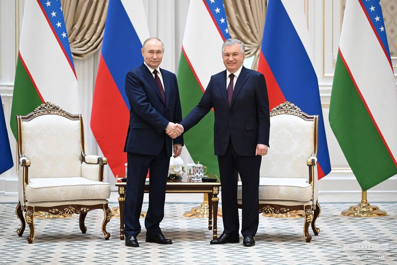 Мирзиёев и Путин переговорили в узком формате