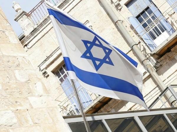 Посольство Узбекистана в Израиле попросило соотечественников избегать места скопления людей