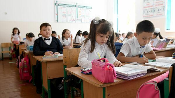 В Узбекистане проверят 112 школ на коррупцию