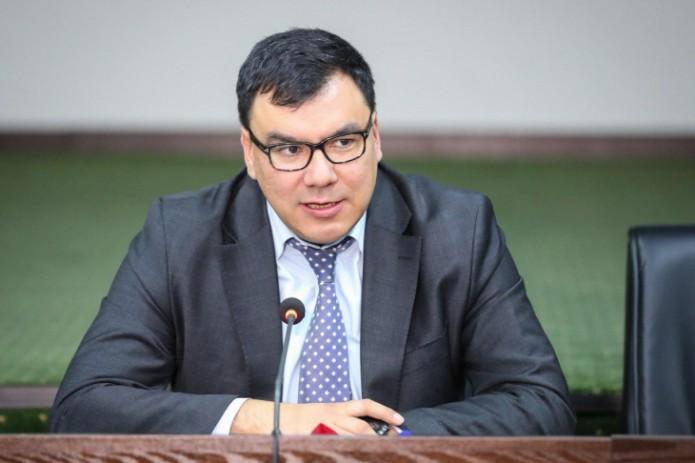 Министр туризма и спорта Узбекистана пригласил на работу в Министерство молодого активиста