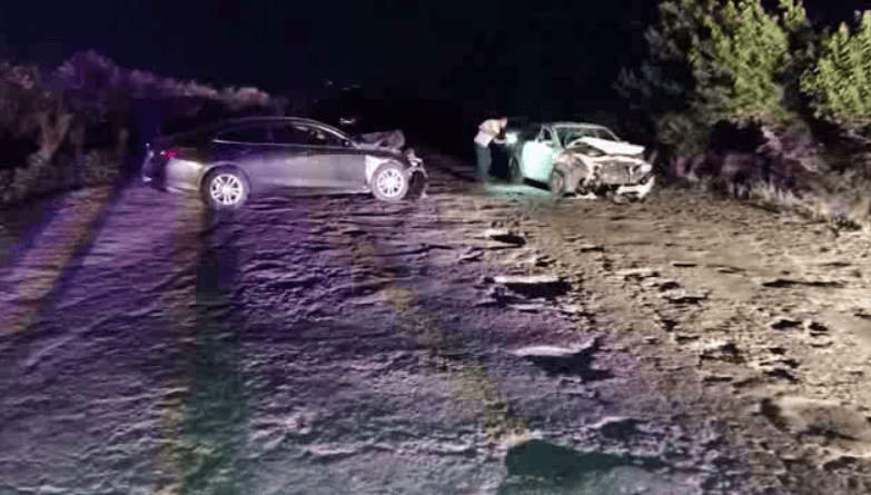 В Кашкадарьинской области столкнулись автомобили Cobalt и Malibu – видео