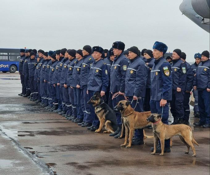 Спасатели МЧС Узбекистана вернулись из Турции