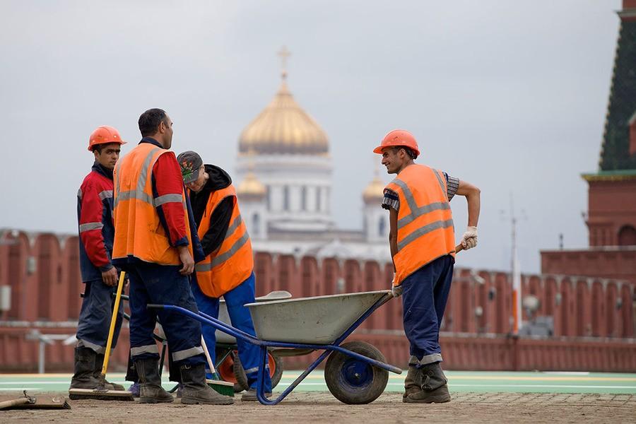 В посольствах Узбекистана открывается специальная должность атташе по трудовой миграции