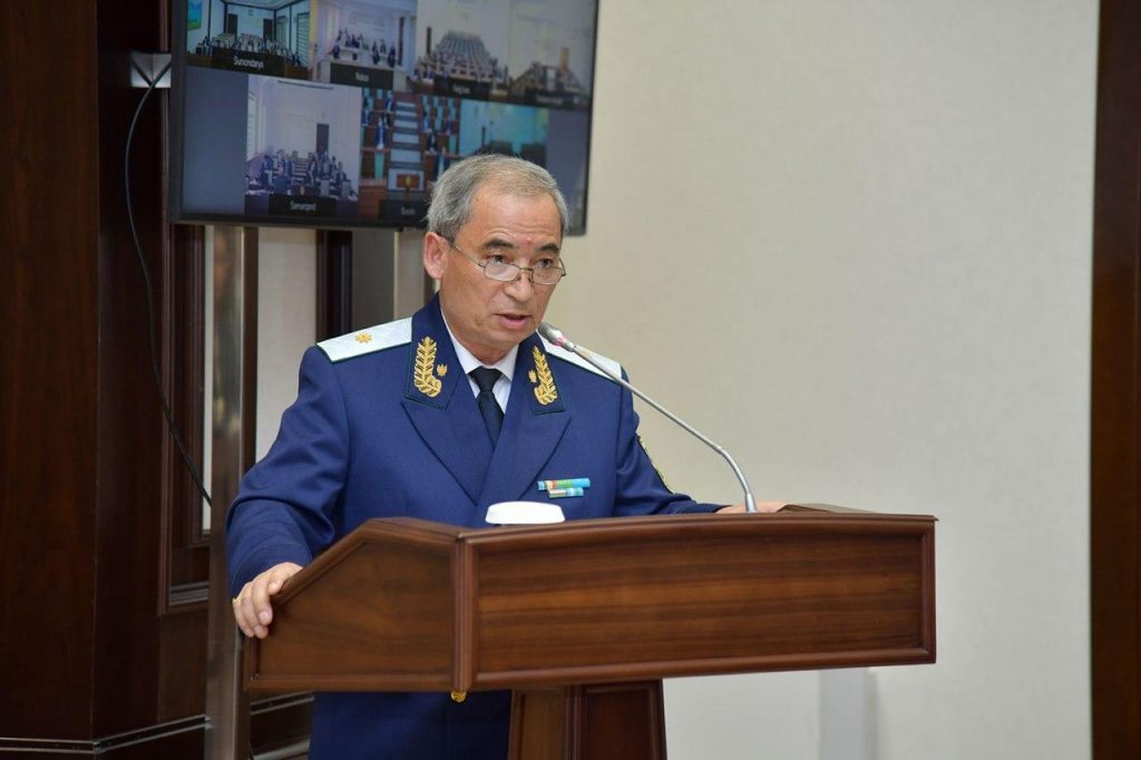 Абдухалим Холмахматов снят с должности заместителя генпрокурора