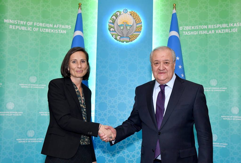 Глава МИД Узбекистана принял вновь назначенного посла ЕС