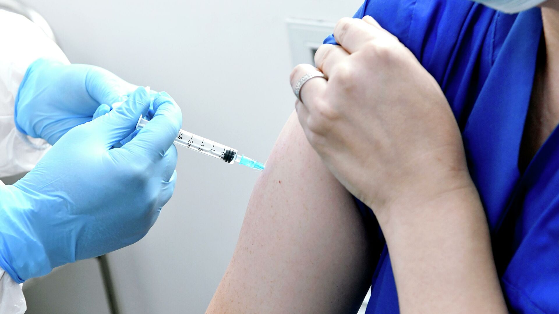 Врач-инфекционист рассказала о необходимых условиях перед вакцинацией