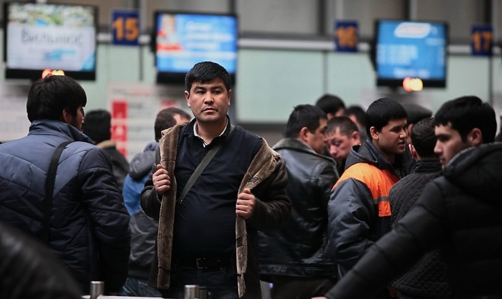 Нуждающимся узбекистанцам за границей будет оказана помощь с жильем
