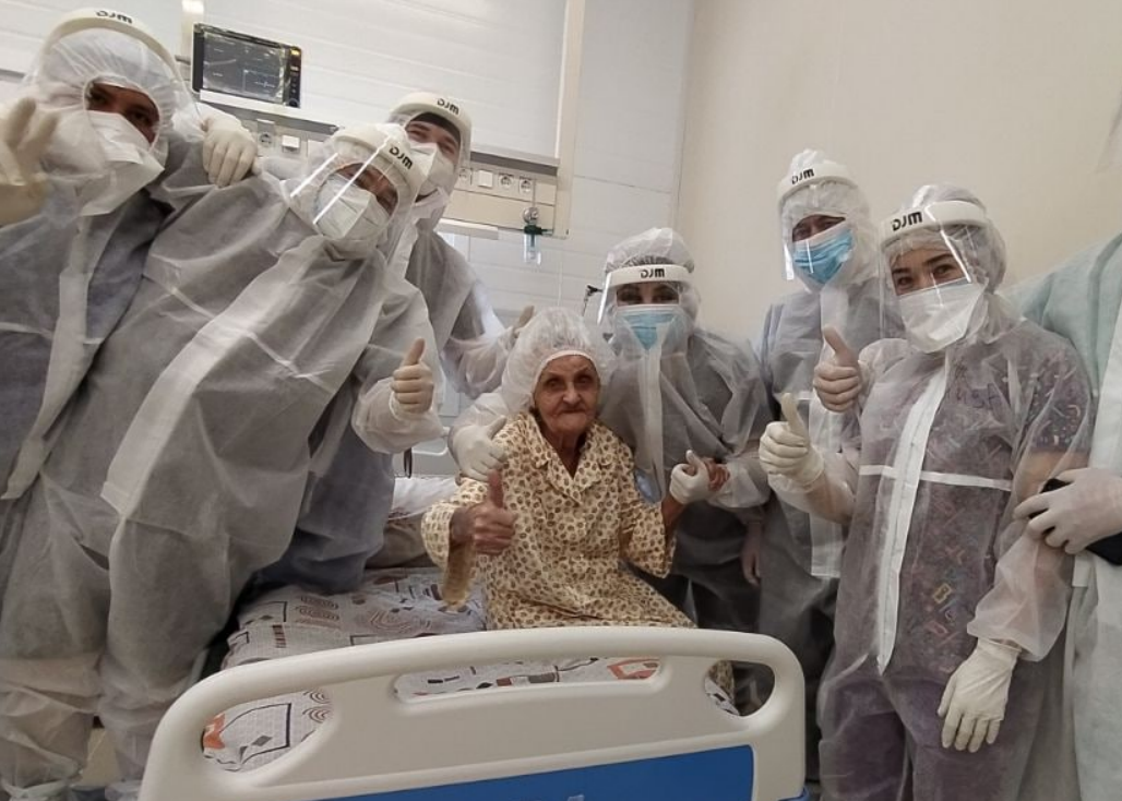 99-летняя женщина вылечилась от коронавируса в Ташобласти