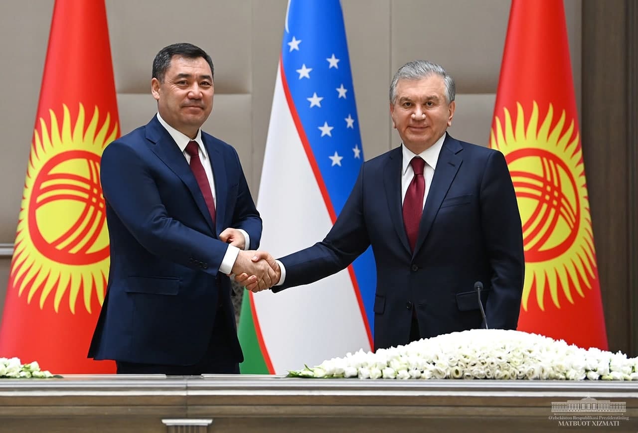 Президенты Узбекистана и Кыргызстана обсудили ситуацию на кыргызско-таджикской границе