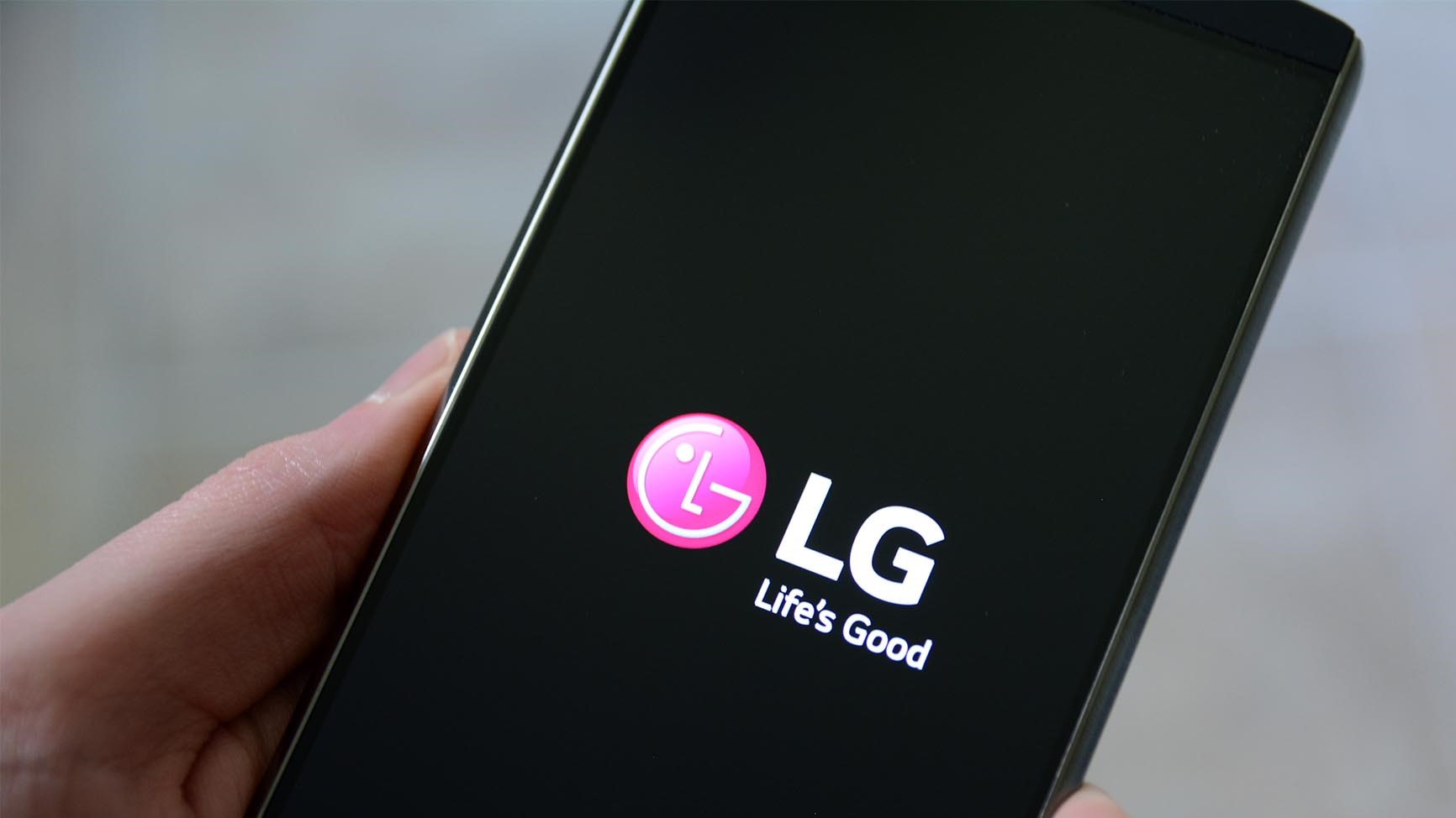 Компания LG прекратит выпускать мобильные телефоны