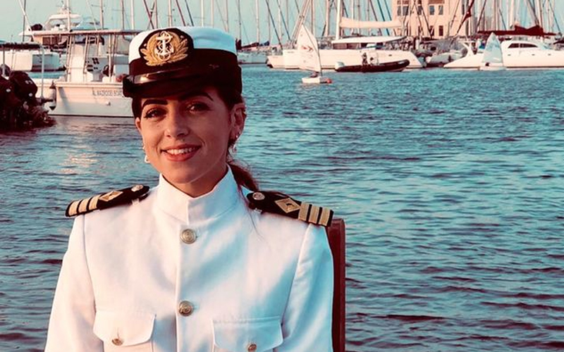 Первую женщину-капитана обвинили в блокировке Суэцкого канала
