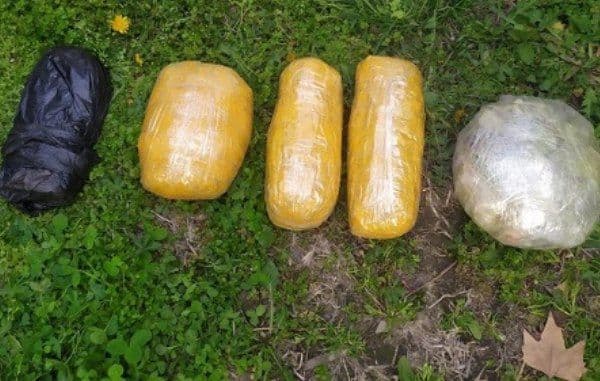 В Ташкенте в автомобиле Matiz обнаружили более шести килограммов наркотиков