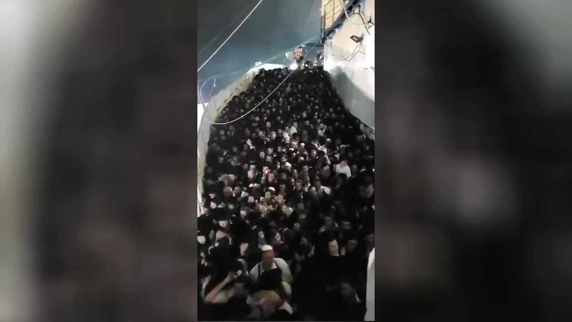 В Израиле во время праздника в давке умерли люди — видео