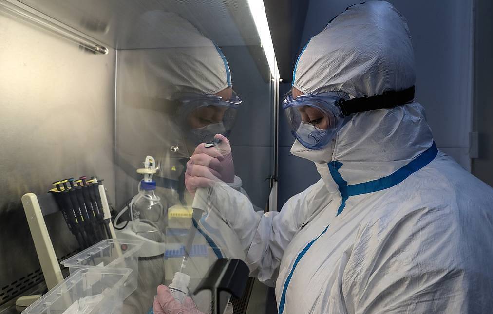 Число зараженных коронавирусом в Узбекистане достигло почти 99 тысяч