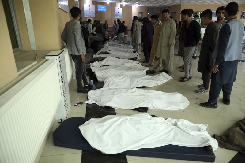 Около 50 школьниц погибли в результате взрыва в Афганистане