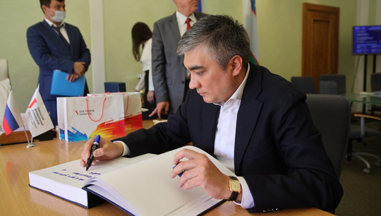 В Узбекистане откроют филиал Уральского федерального университета