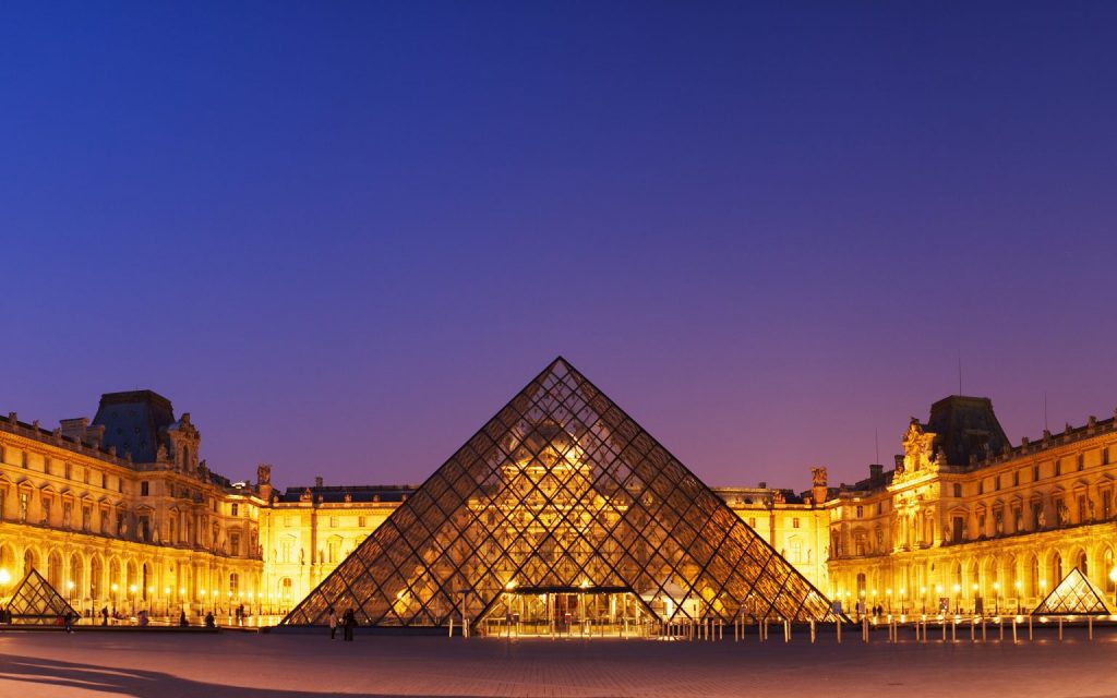 В Париже пройдет первая в истории Лувра выставка культурного наследия Узбекистана