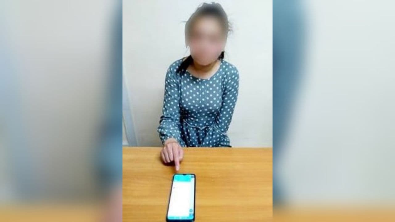 В Ташобласти десятиклассница украла с пластиковой карты более 2,5 миллионов сумов