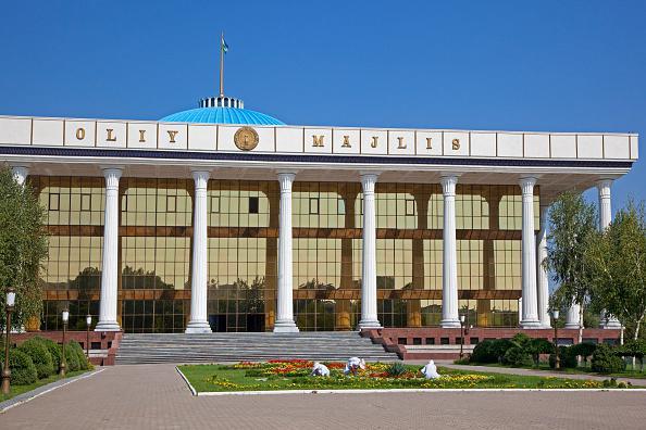 В Узбекистане вдвое увеличилось число женщин в парламенте
