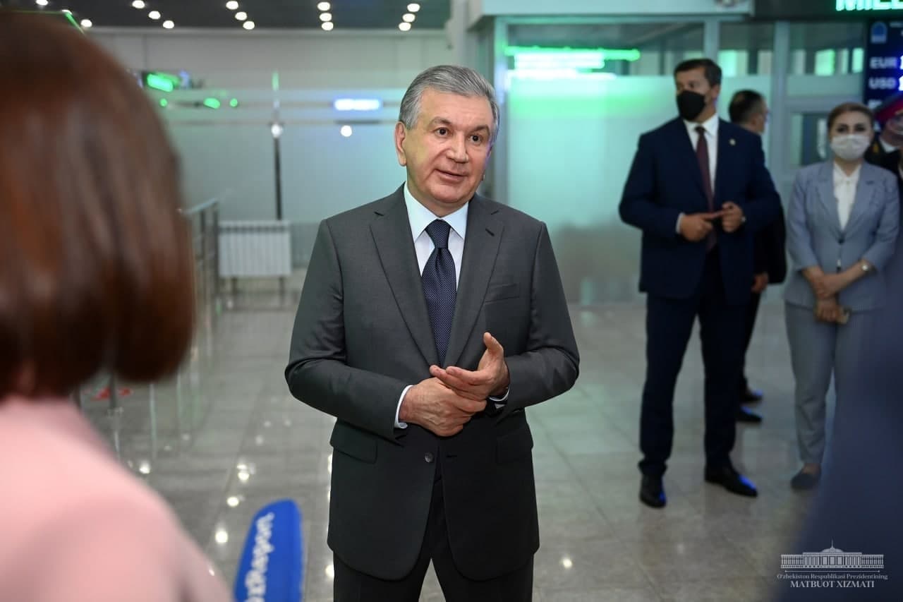 Шавкат Мирзиёев заявил, что развитие страны зависит от журналистов