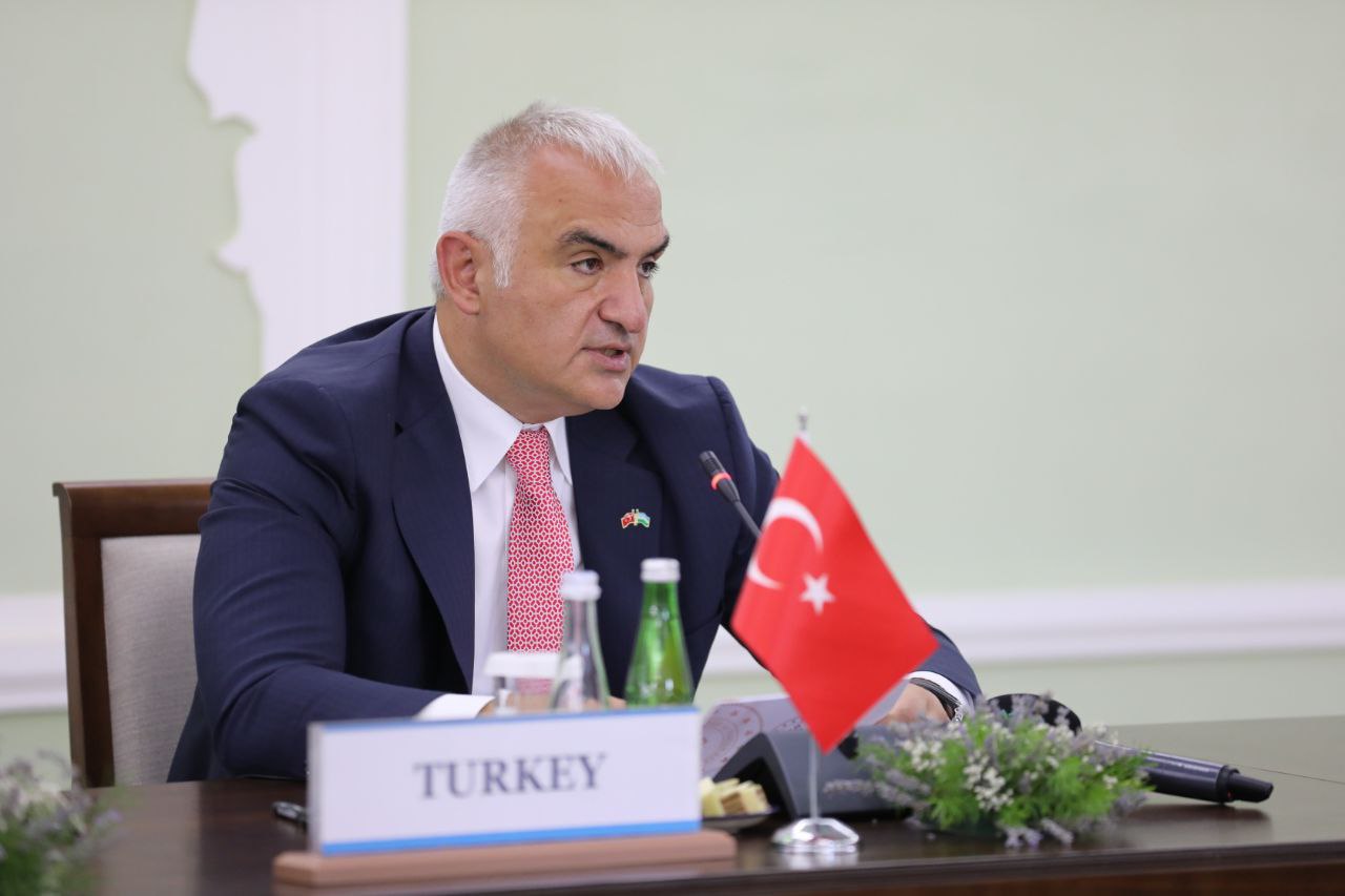 Турция будет развивать электронные связи в сфере туризма с Узбекистаном