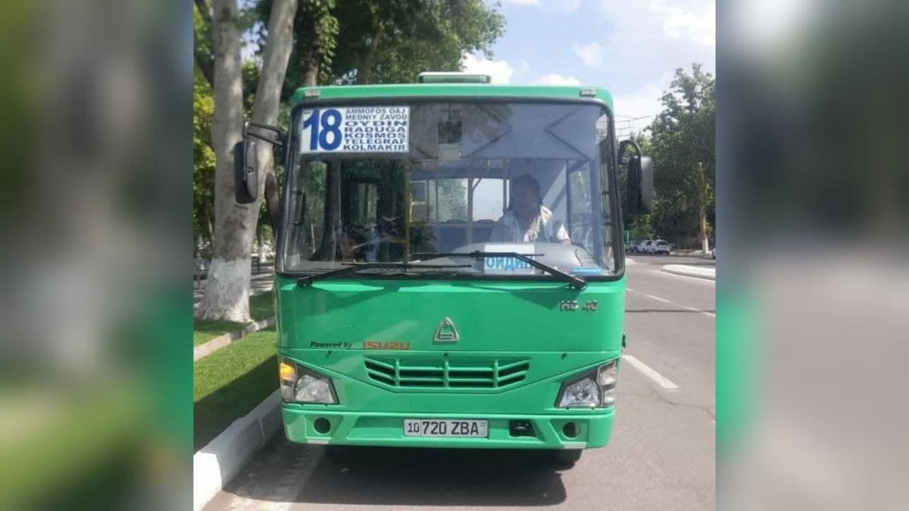 В Алмалыке новые автобусы начали обслуживать пассажиров