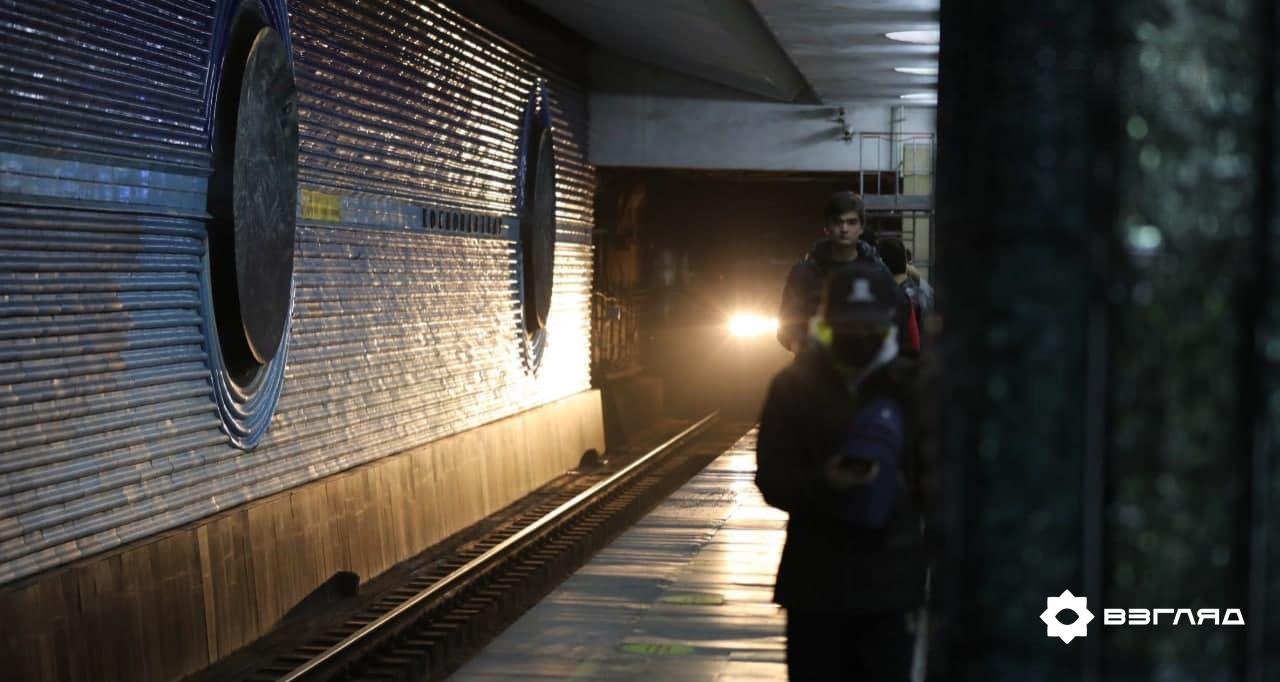 Стала известна причина экстренной высадки пассажиров в метро Ташкента — видео