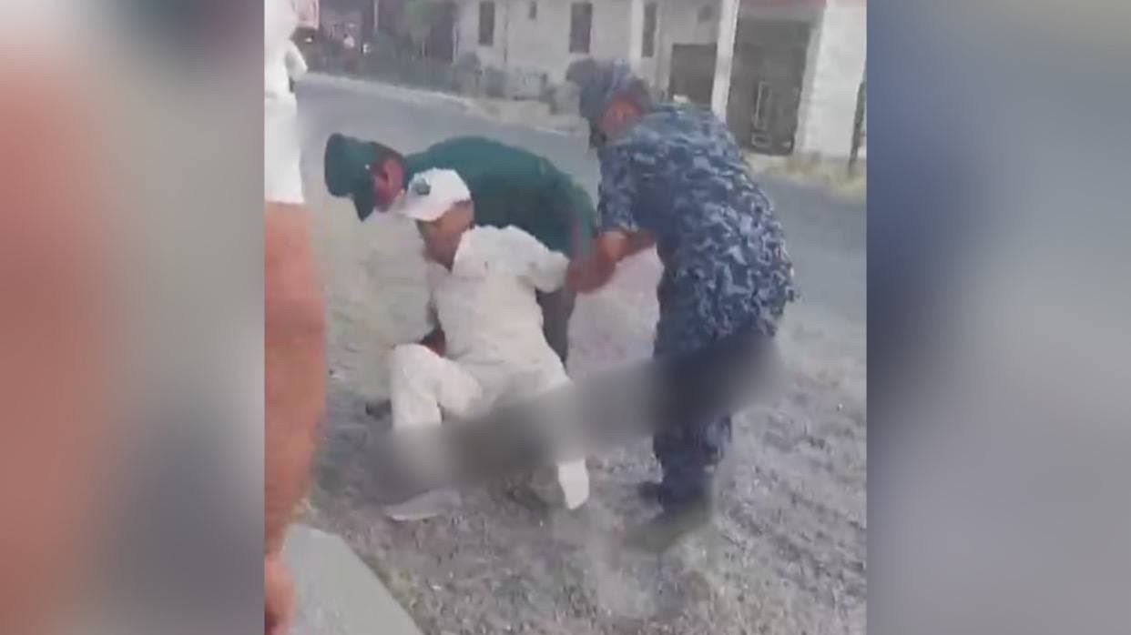 В Ташобласти правоохранитель душил мужчину – видео