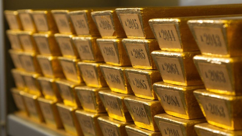 Золотовалютные резервные активы Узбекистана упали в цене