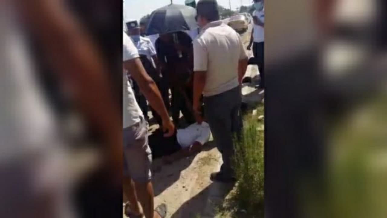 В Кашкадарье сотрудник ДПС избил водителя – видео
