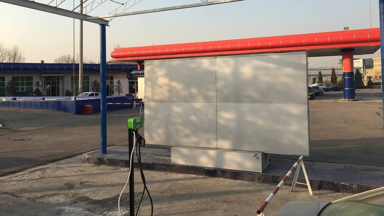 В Самарканде открылась первая зарядная станция для электромобилей