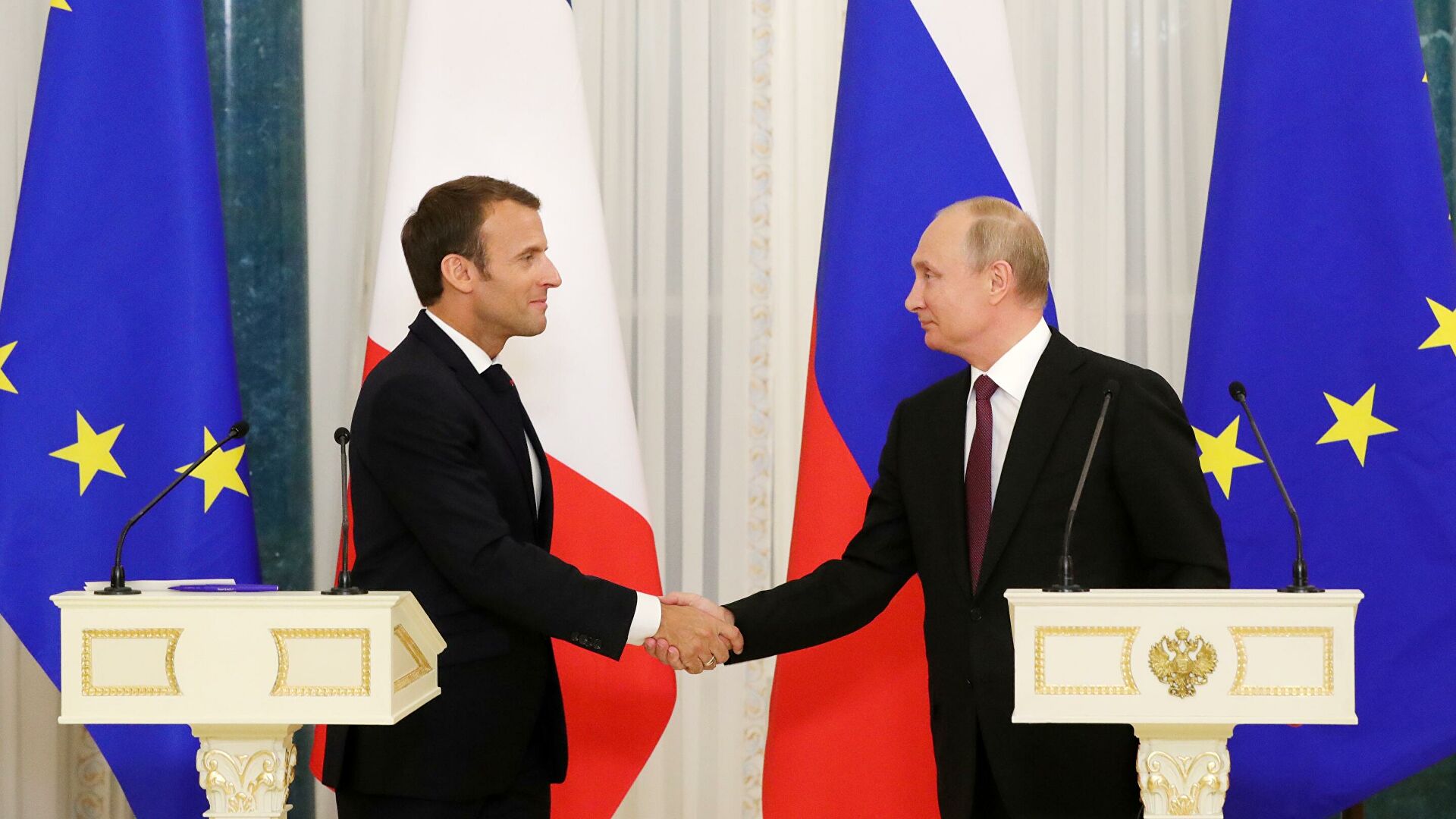 Французы в Кремле: о чем договаривались Путин и Макрон целых шесть часов