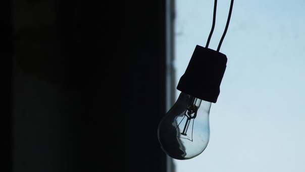 «Да будет свет»: с чем связаны перебои с электричеством по всем регионам страны
