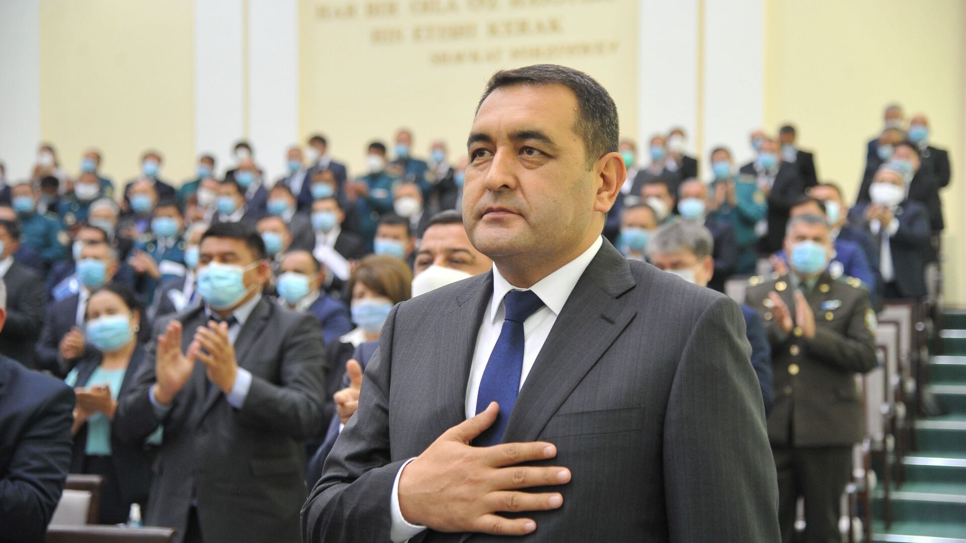 Разделение полномочий и выборность хокимов: что думает узбекская общественность об организации власти на местах