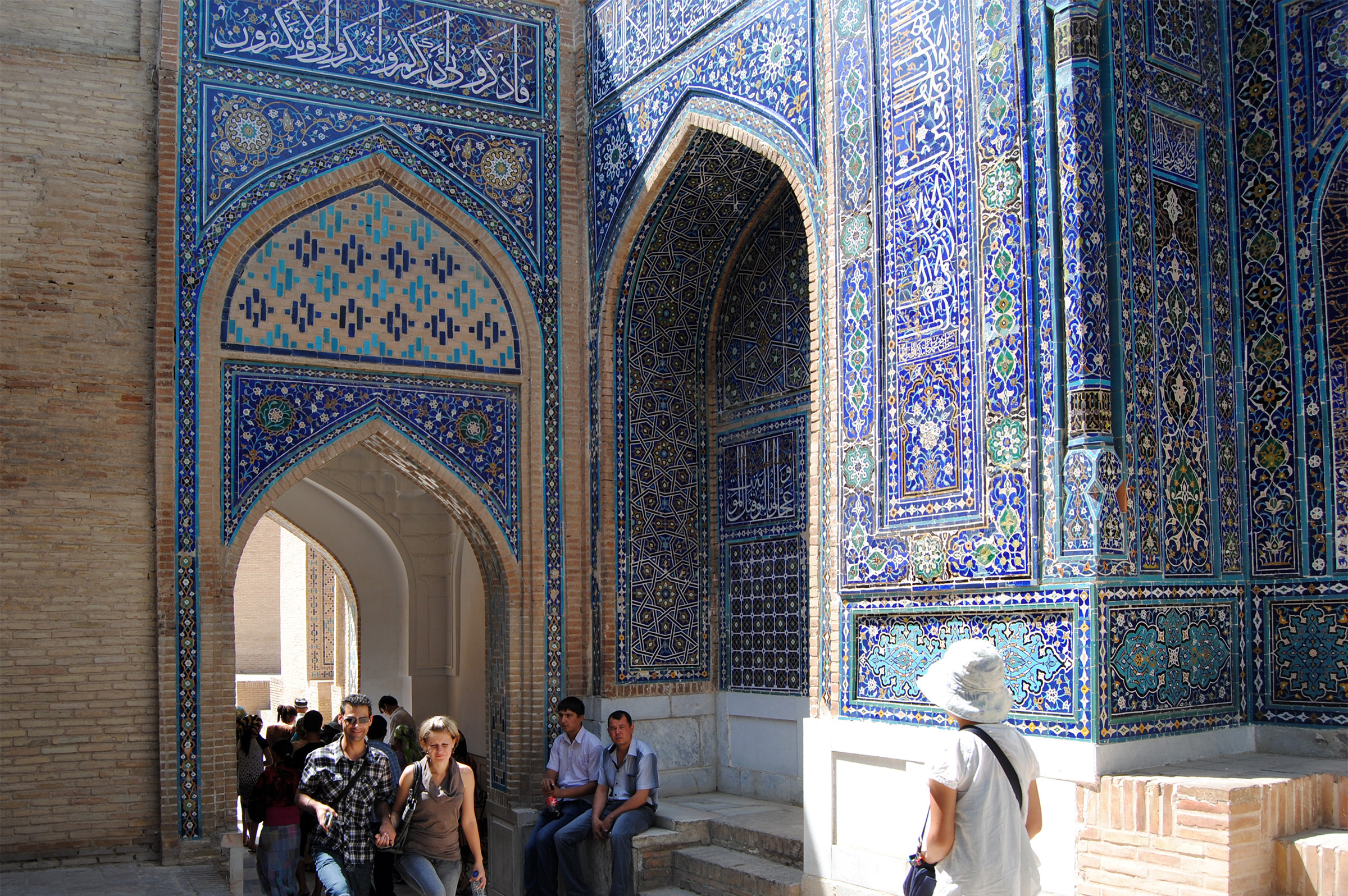 Euronews: В Узбекистан нахлынут туристы