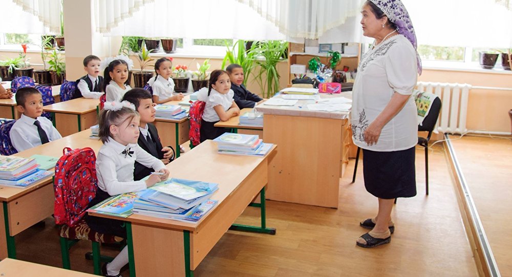 В Узбекистане обеспечат конституционную защиту статуса педагога