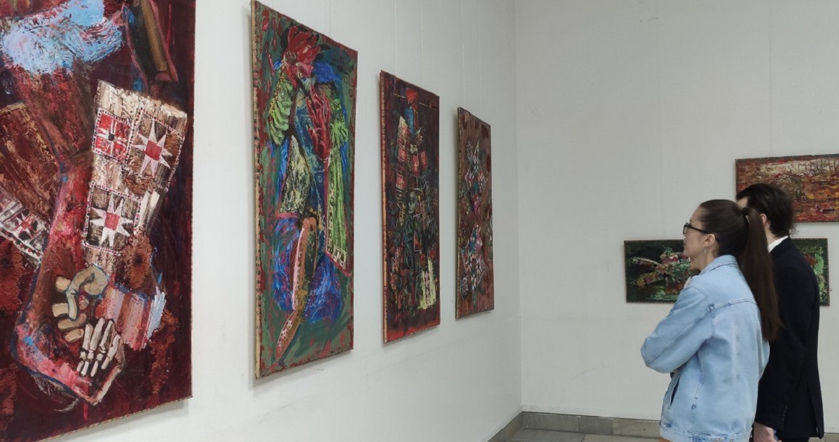 В Ташкенте открыли международную выставку современного искусства