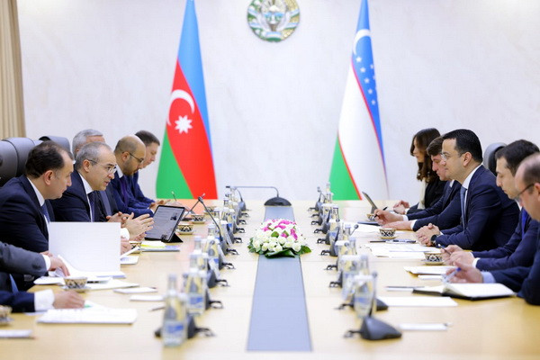 Узбекистан и Азербайджан планируют довести двусторонний товарооборот до $1 млрд