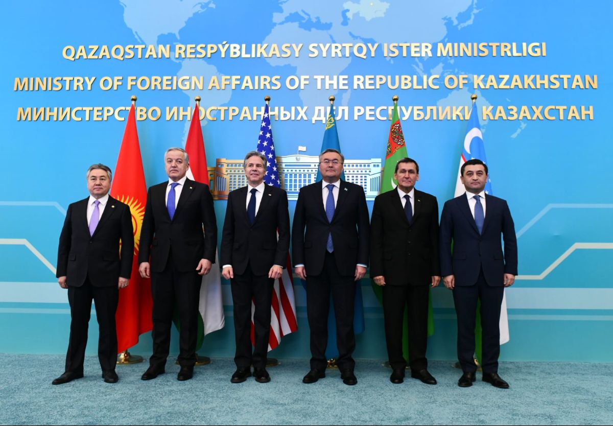 Глава МИД Узбекистана принял участие во встрече c госсекретарем США