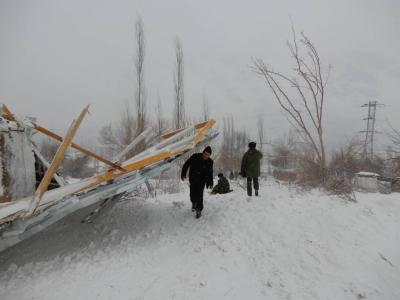 В Таджикистане сход лавин унесли жизни 10 людей