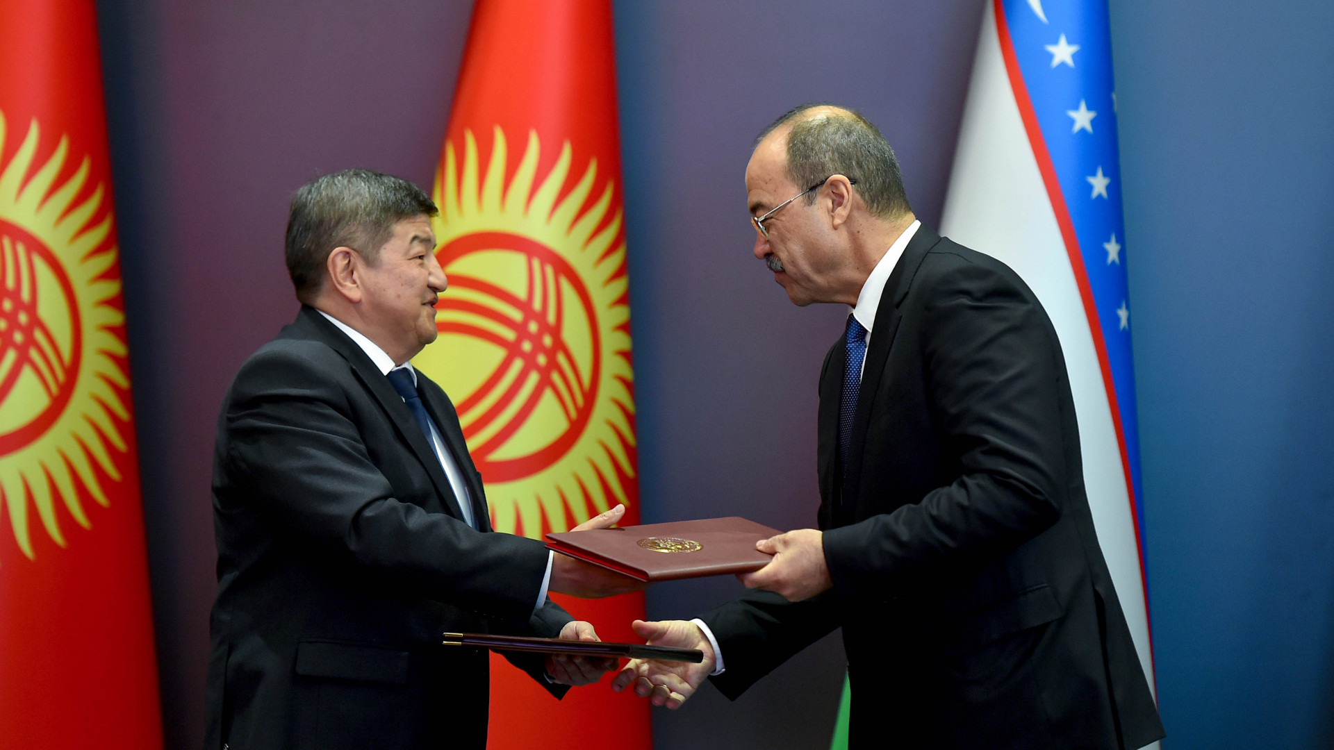 Узбекистан и Кыргызстан заключили соглашения на $31,5 млн