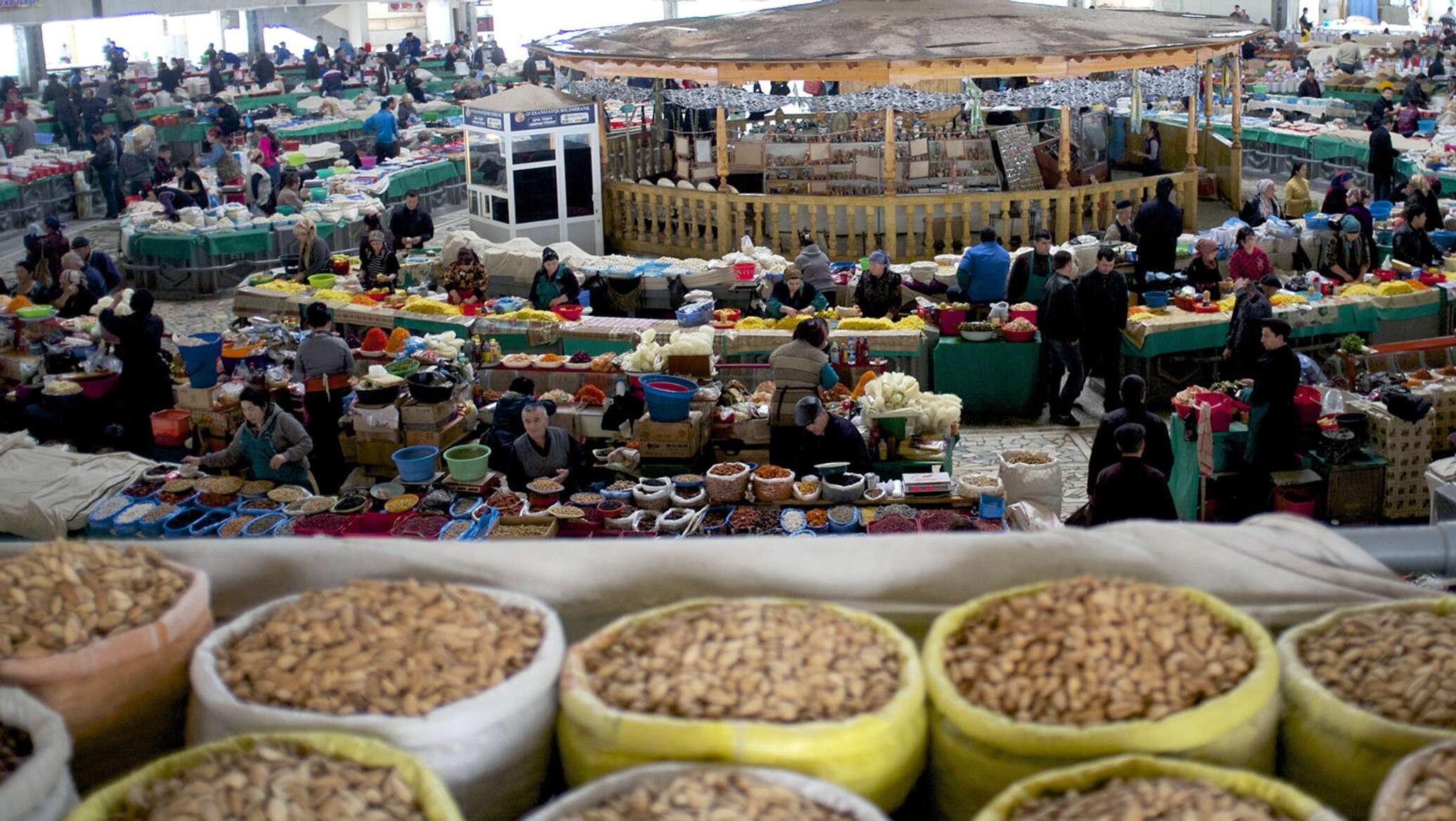 В Узбекистане хотят отменить уголовную ответственность за нарушение правил торговли