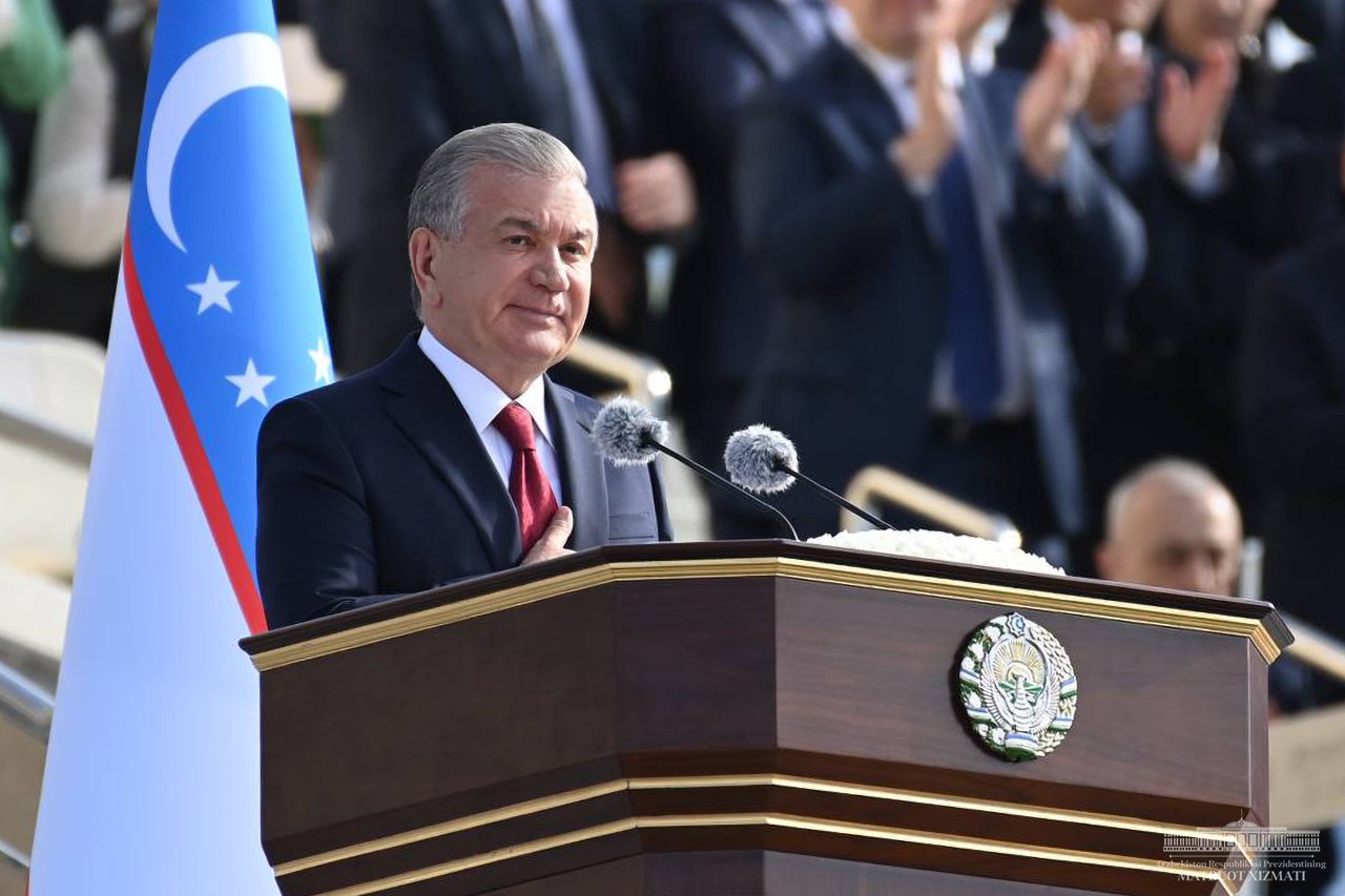 Президент поздравил узбекистанцев с праздником Навруз