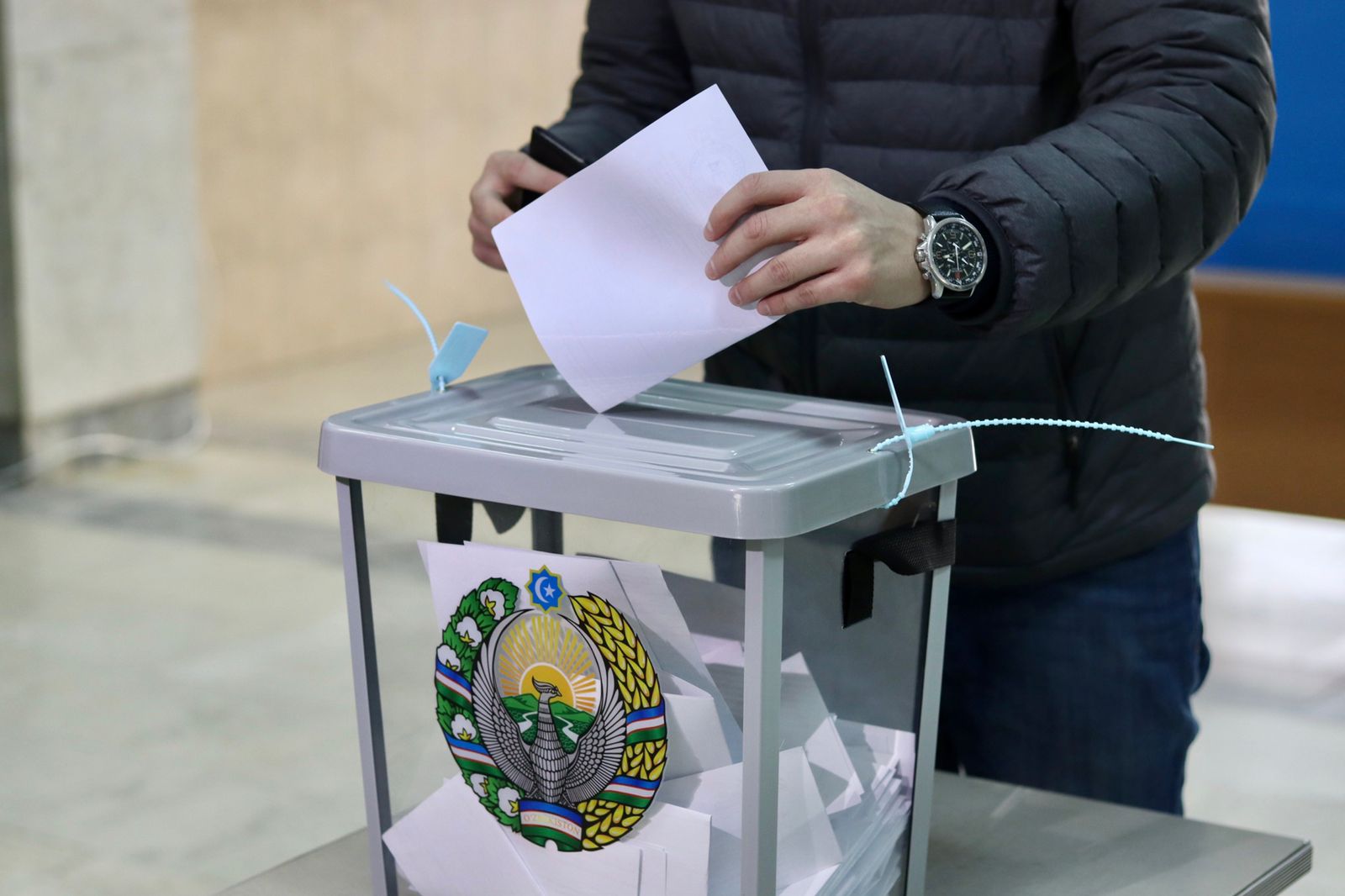 В городах РФ откроют участки референдума по Конституции Узбекистана