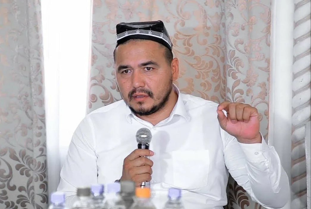 В Узбекистане имам-хатиба уволили за негативные высказывания о выпускниках школ и мигрантах