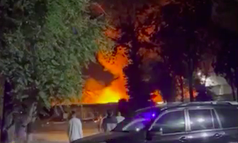 В Ташкенте вспыхнул пожар из-за переработки нефтепродуктов — видео